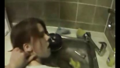 لباس شنای زنانه دوتکه برزیل دانلود فیلم سکسی با جوراب شلواری زرد